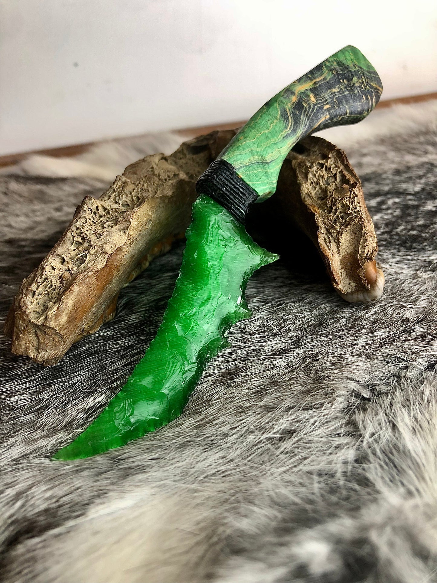 Emerald Eye Artisan Relic | Synthetic Green Cat's Eye Stone | Black-Green Stabilized Wood Craft